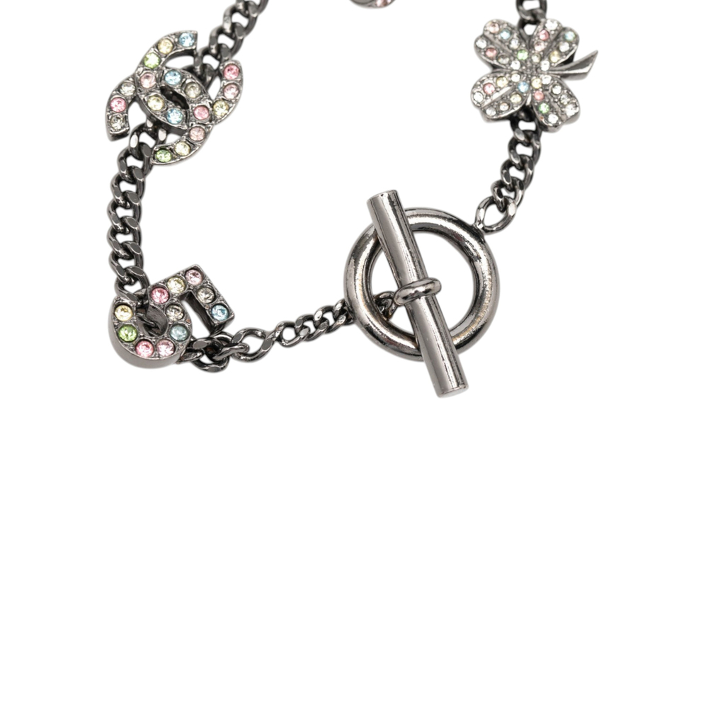 Pre-Loved Chanel Silver Plated Crystal CC No. 5 Bow Charm Bracelet - Picture 4 of 8